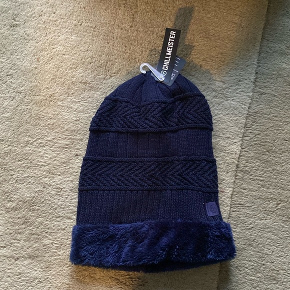 Brand new with tags INMOTION winter hat - Picture 1 of 6
